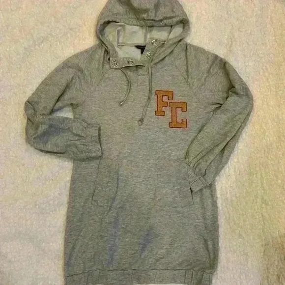 French Connection | Varsity monogram  oversized sweater size small - Picture 1 of 2